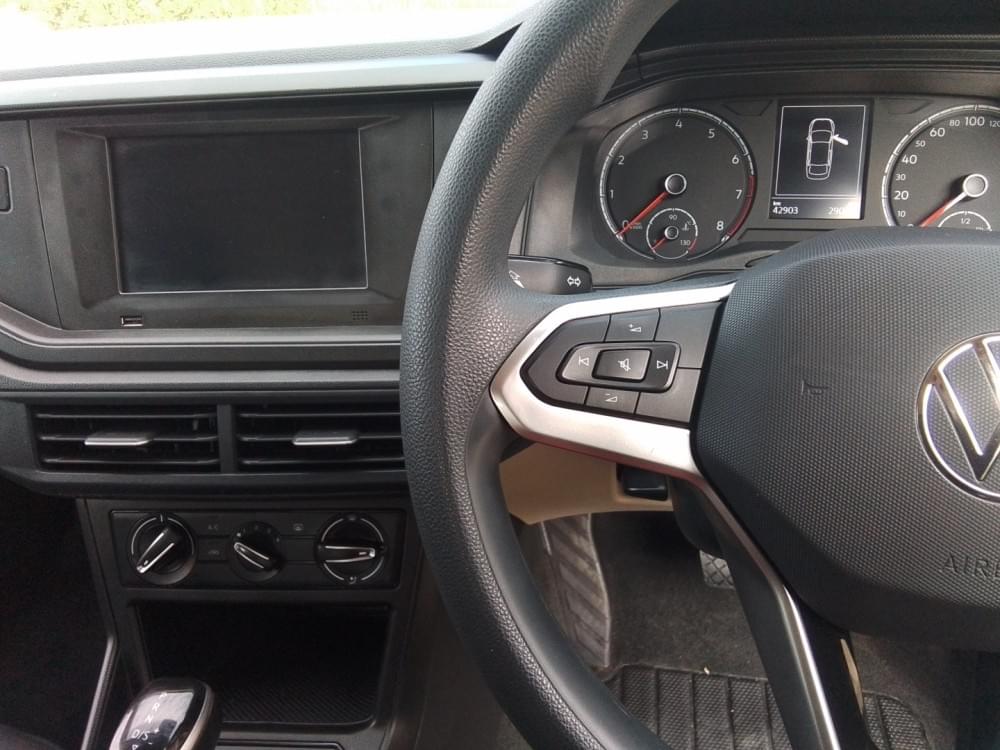 Volkswagen Polo Sedan 1.6 Tiptronic