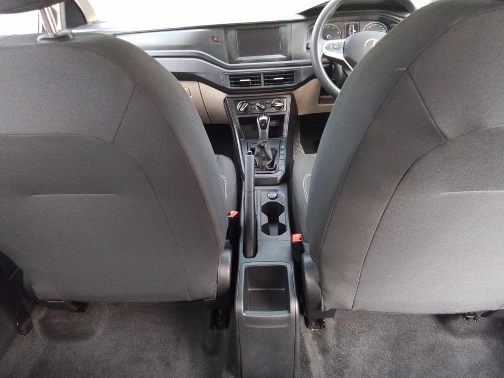Volkswagen Polo Sedan 1.6 Tiptronic