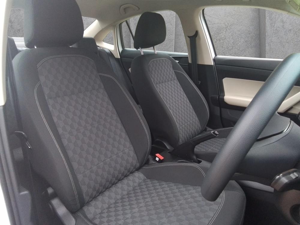 Volkswagen Polo Sedan 1.6 Tiptronic