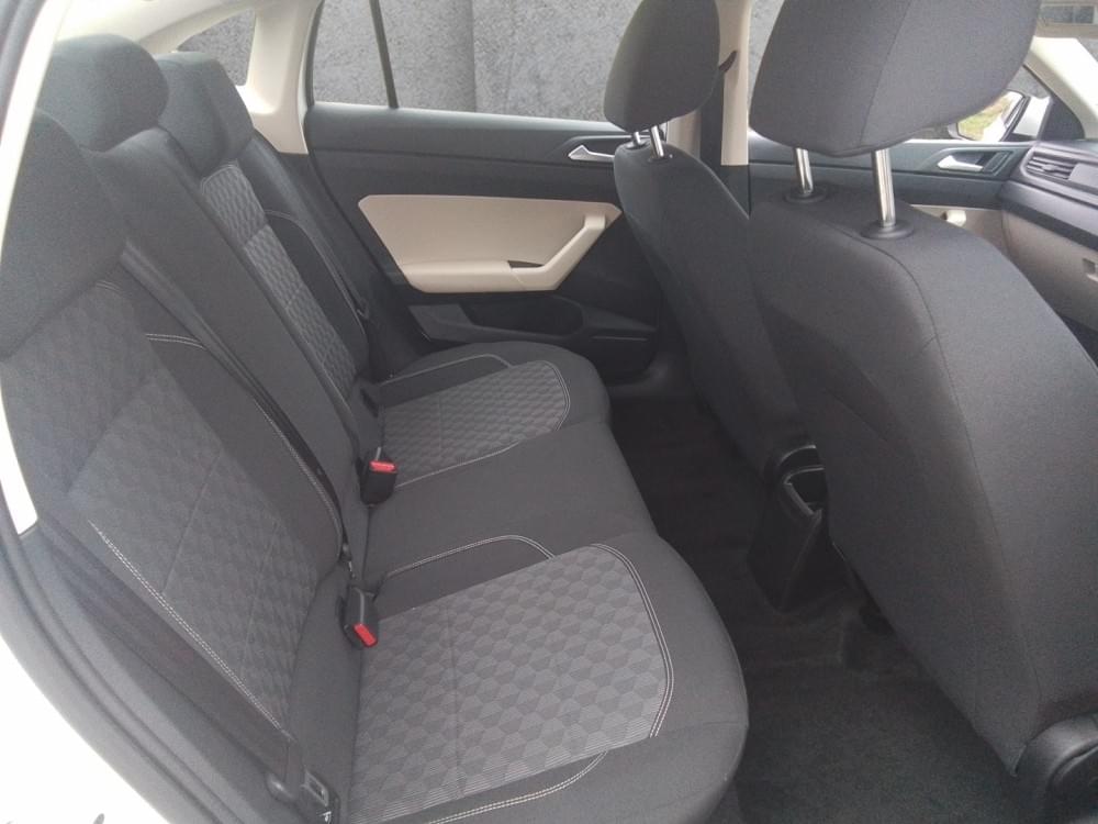 Volkswagen Polo Sedan 1.6 Tiptronic