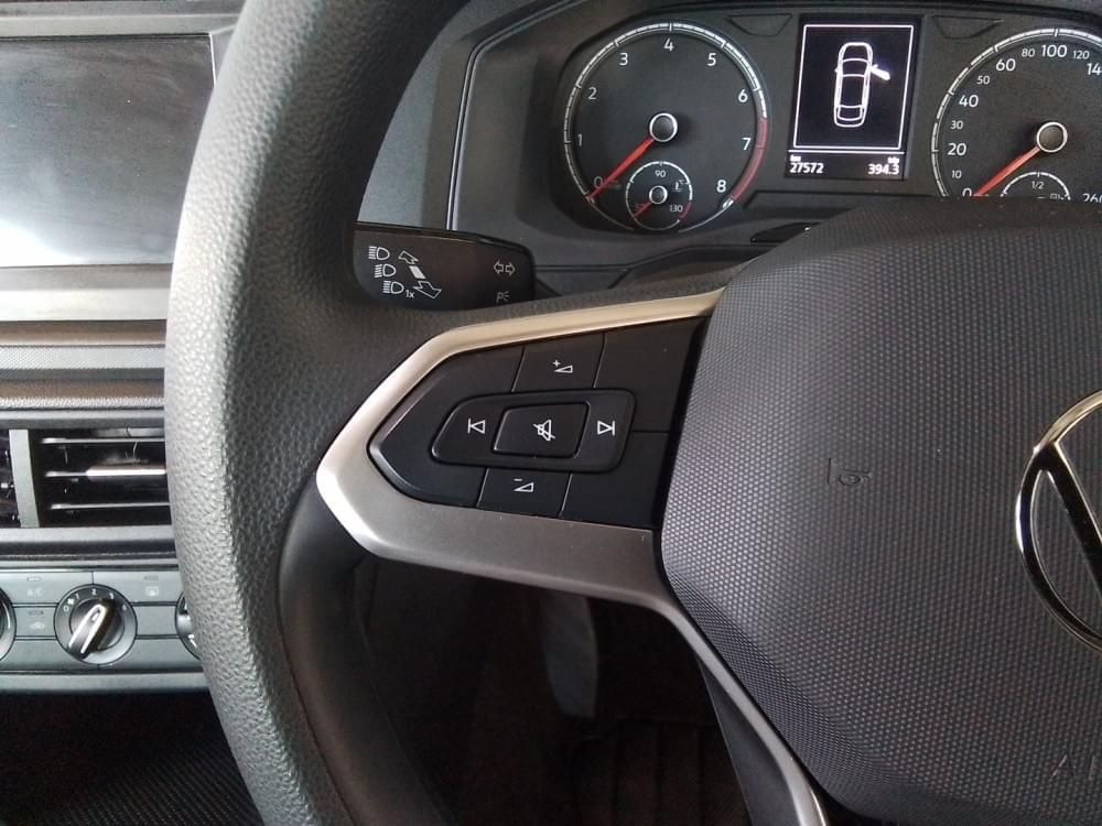 Volkswagen Polo Sedan 1.6 Tiptronic