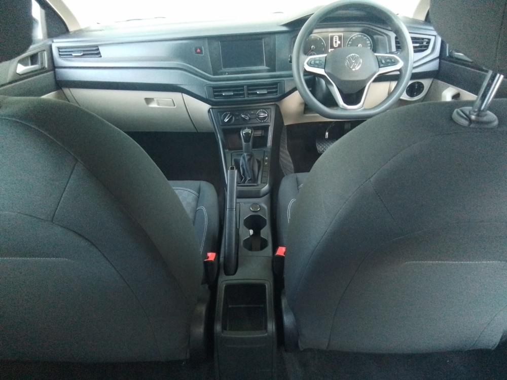 Volkswagen Polo Sedan 1.6 Tiptronic
