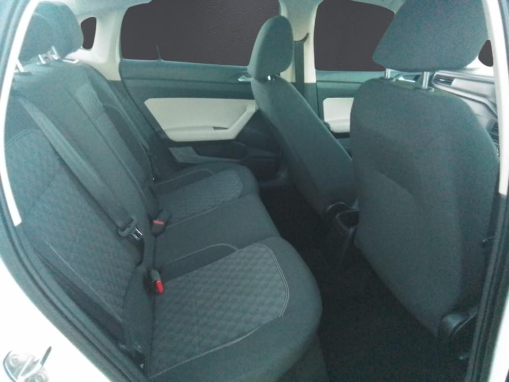 Volkswagen Polo Sedan 1.6 Tiptronic