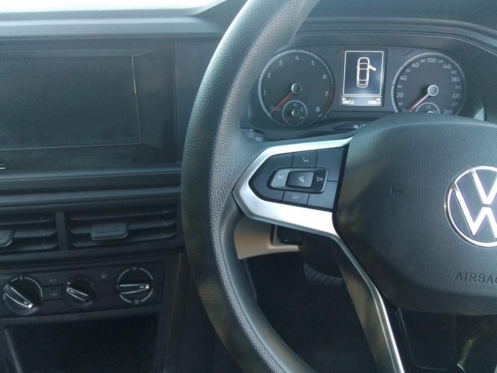 Volkswagen Polo Sedan 1.6 Tiptronic