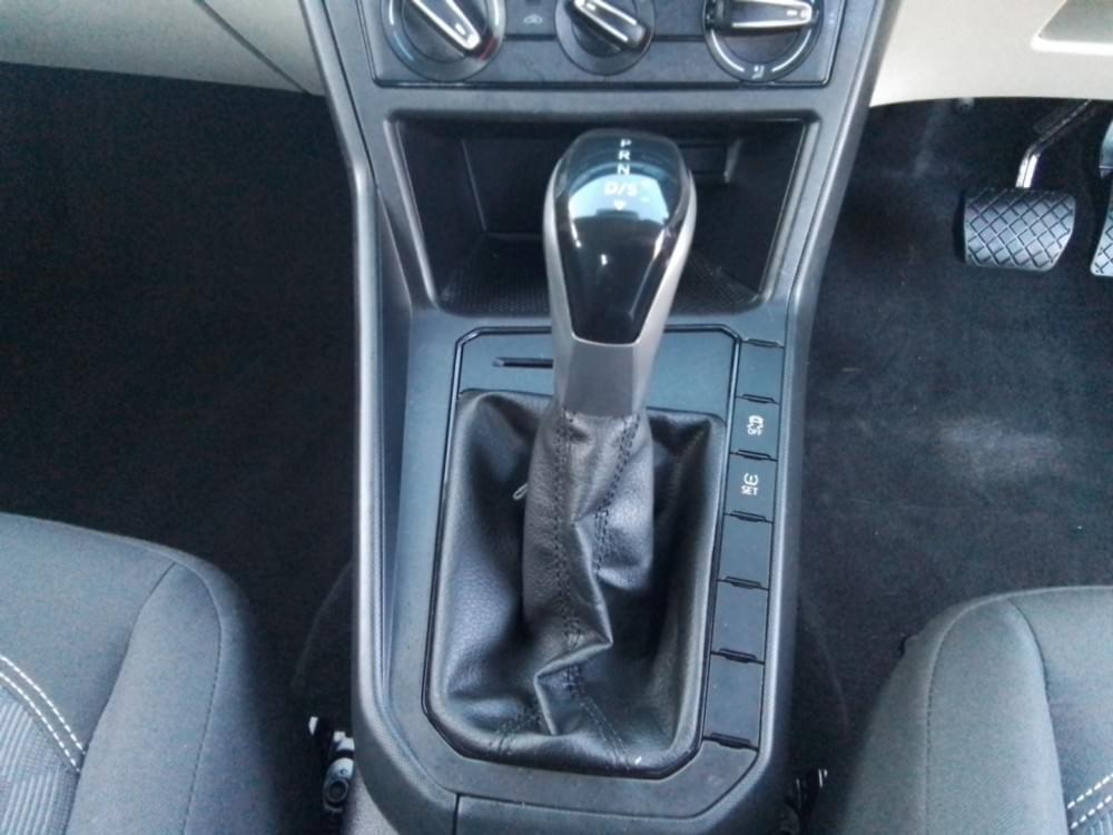 Volkswagen Polo Sedan 1.6 Tiptronic