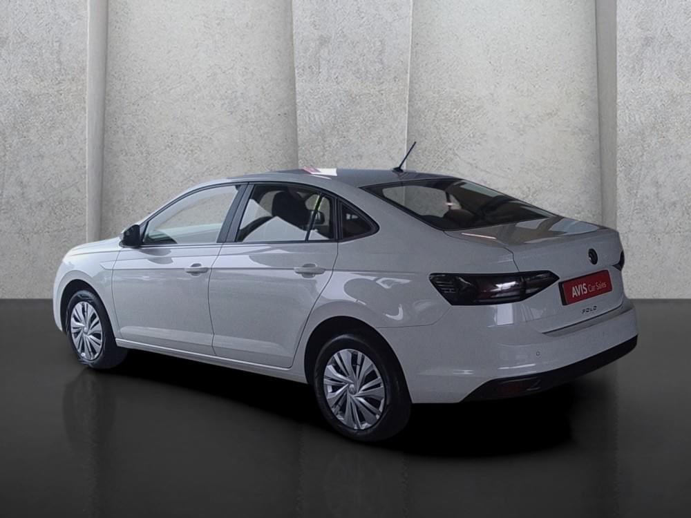 Volkswagen Polo Sedan 1.6 Base