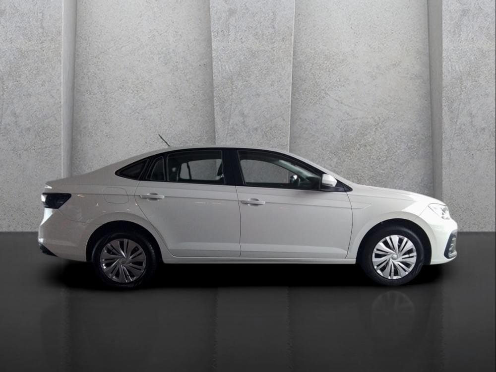 Volkswagen Polo Sedan 1.6 Base