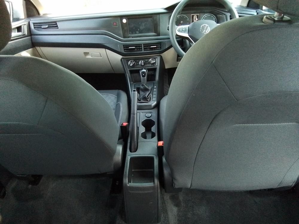 Volkswagen Polo Sedan 1.6 Tiptronic